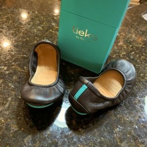 Toddler Tieks